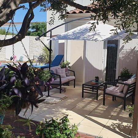 博凯尔Le Petit Coin De Provence住宿加早餐旅馆 外观 照片